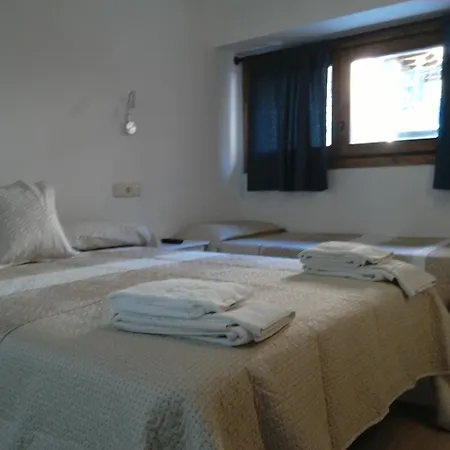 Guest house Pensio I La Bordeta *